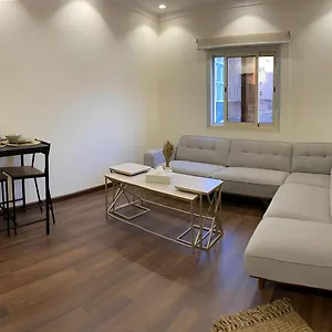  شقة Luxurious 2-bedroom In Batha Quraish